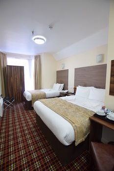 LUCKY 8 HOTEL
